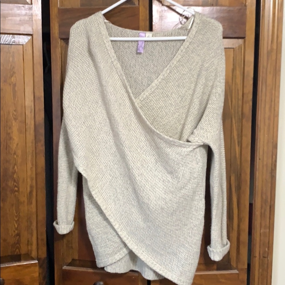 Wrap sweater